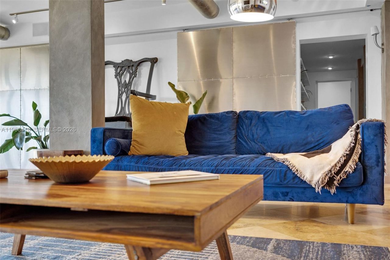 5781 Biscayne Blvd , Unit PH-3, Miami, FL 33137 Photo