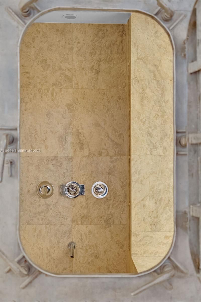 5781 Biscayne Blvd , Unit PH-3, Miami, FL 33137 Photo