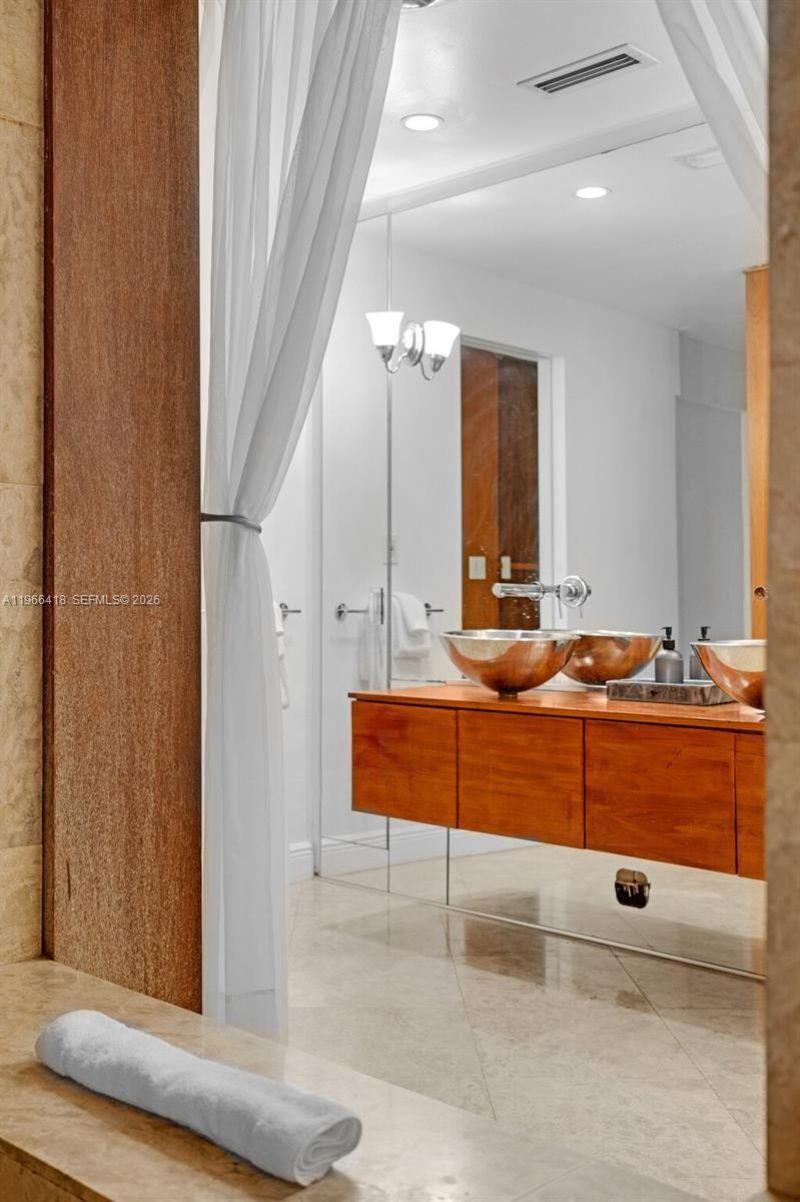 5781 Biscayne Blvd , Unit PH-3, Miami, FL 33137 Photo