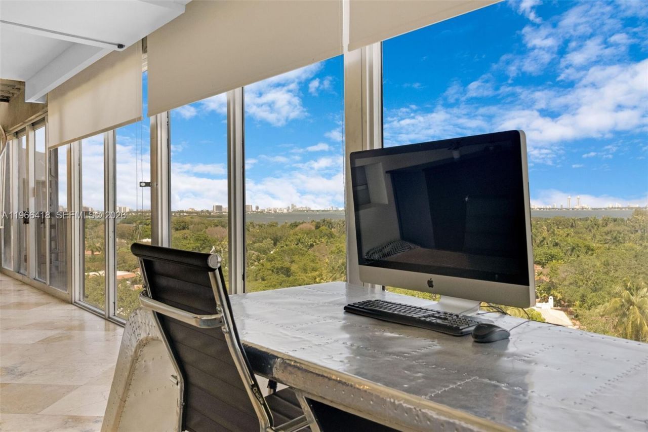 5781 Biscayne Blvd , Unit PH-3, Miami, FL 33137 Photo