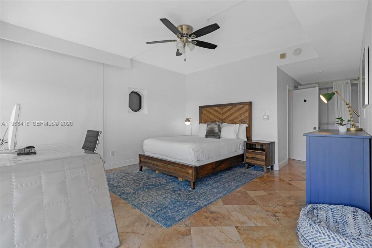 5781 Biscayne Blvd , Unit PH-3, Miami, FL 33137 Photo