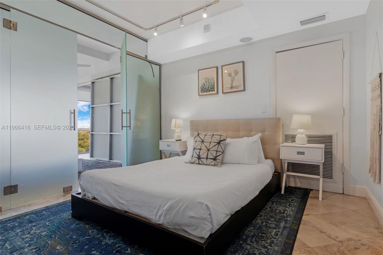 5781 Biscayne Blvd , Unit PH-3, Miami, FL 33137 Photo