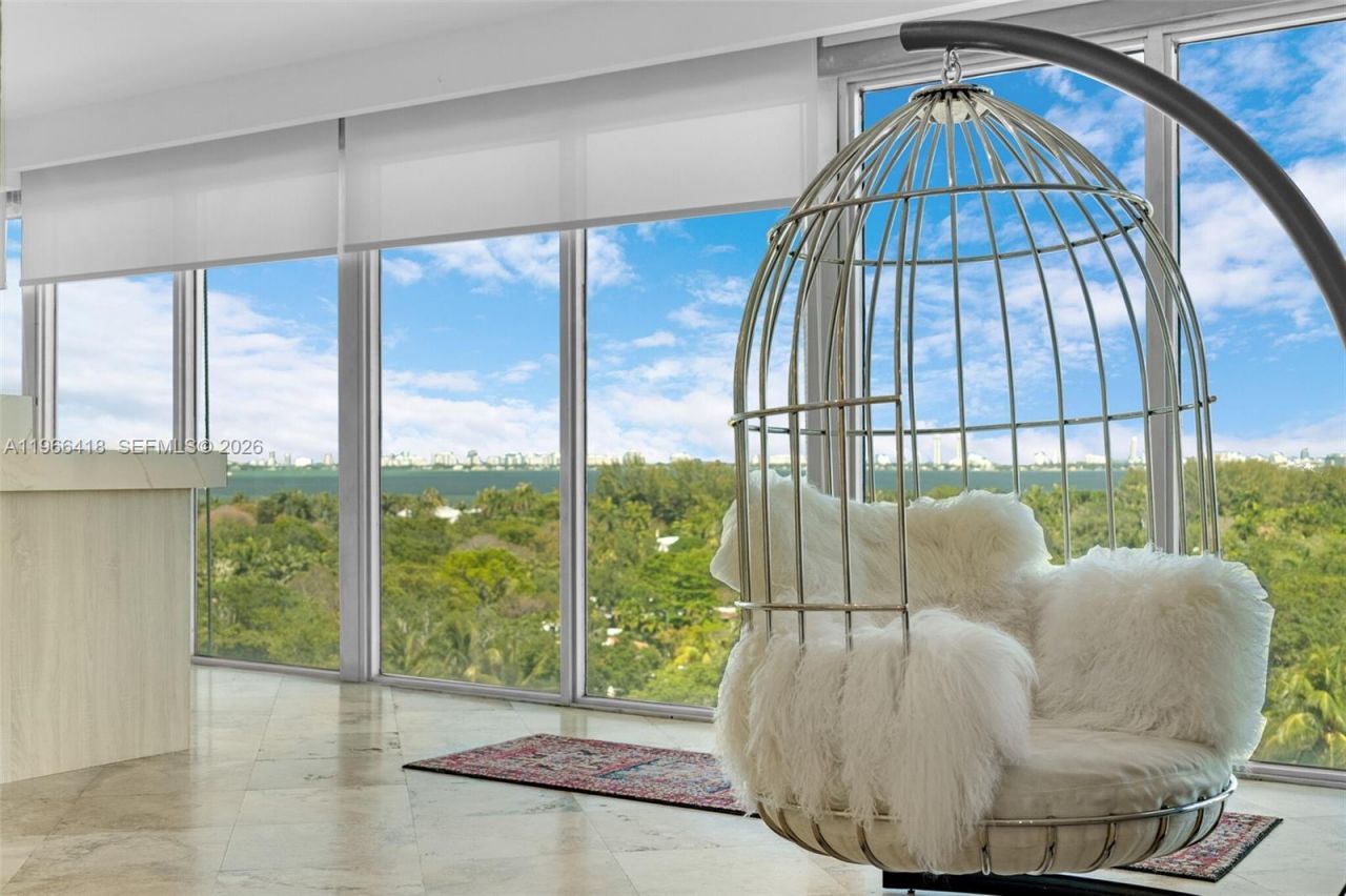 5781 Biscayne Blvd , Unit PH-3, Miami, FL 33137 Photo