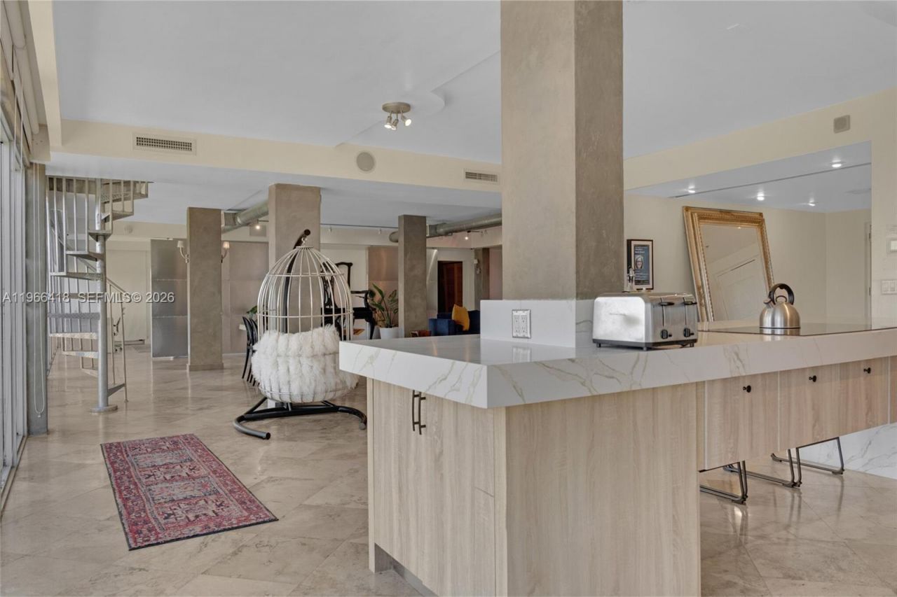 5781 Biscayne Blvd , Unit PH-3, Miami, FL 33137 Photo