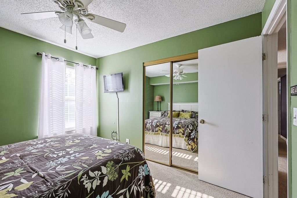 1943 Bent Grass Dr.  Photo 22