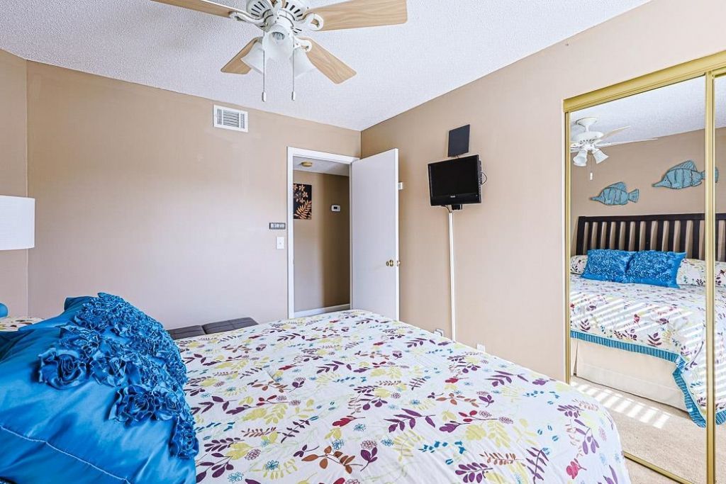 1943 Bent Grass Dr.  Photo 25