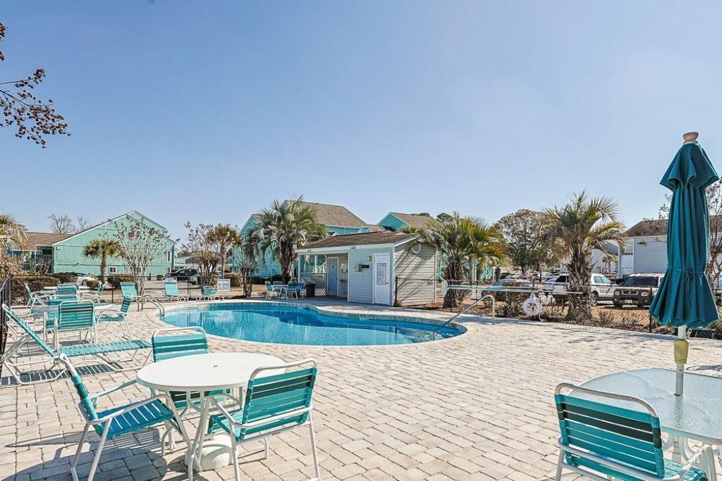 1943 Bent Grass Dr.  Photo 31