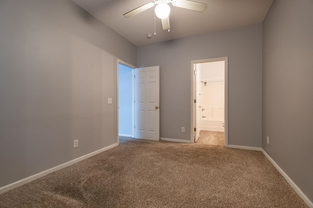 5209 Sweetwater Blvd. Photo 14