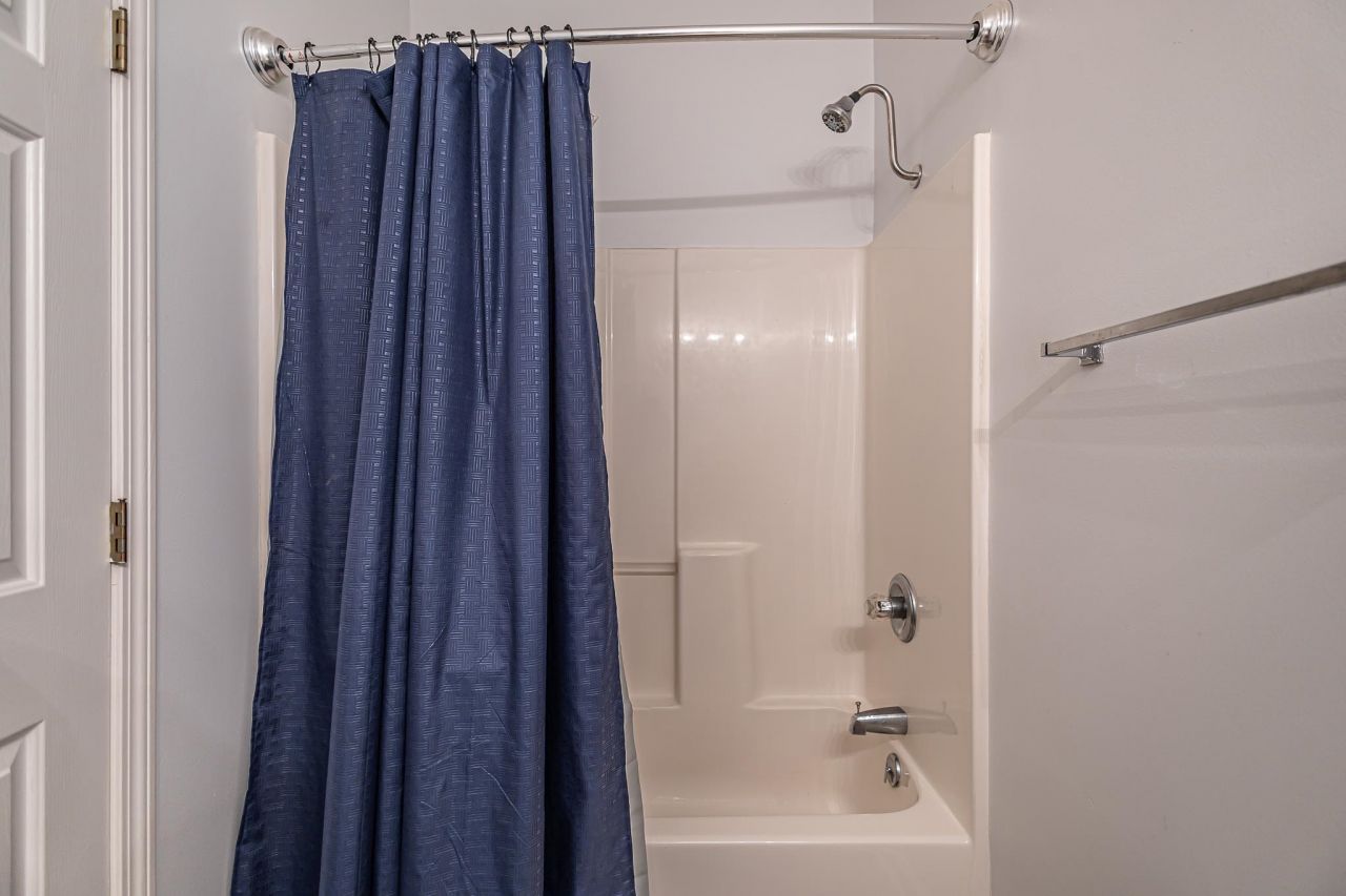 5209 Sweetwater Blvd. Photo 18