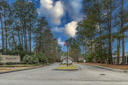 5209 Sweetwater Blvd. photo 4