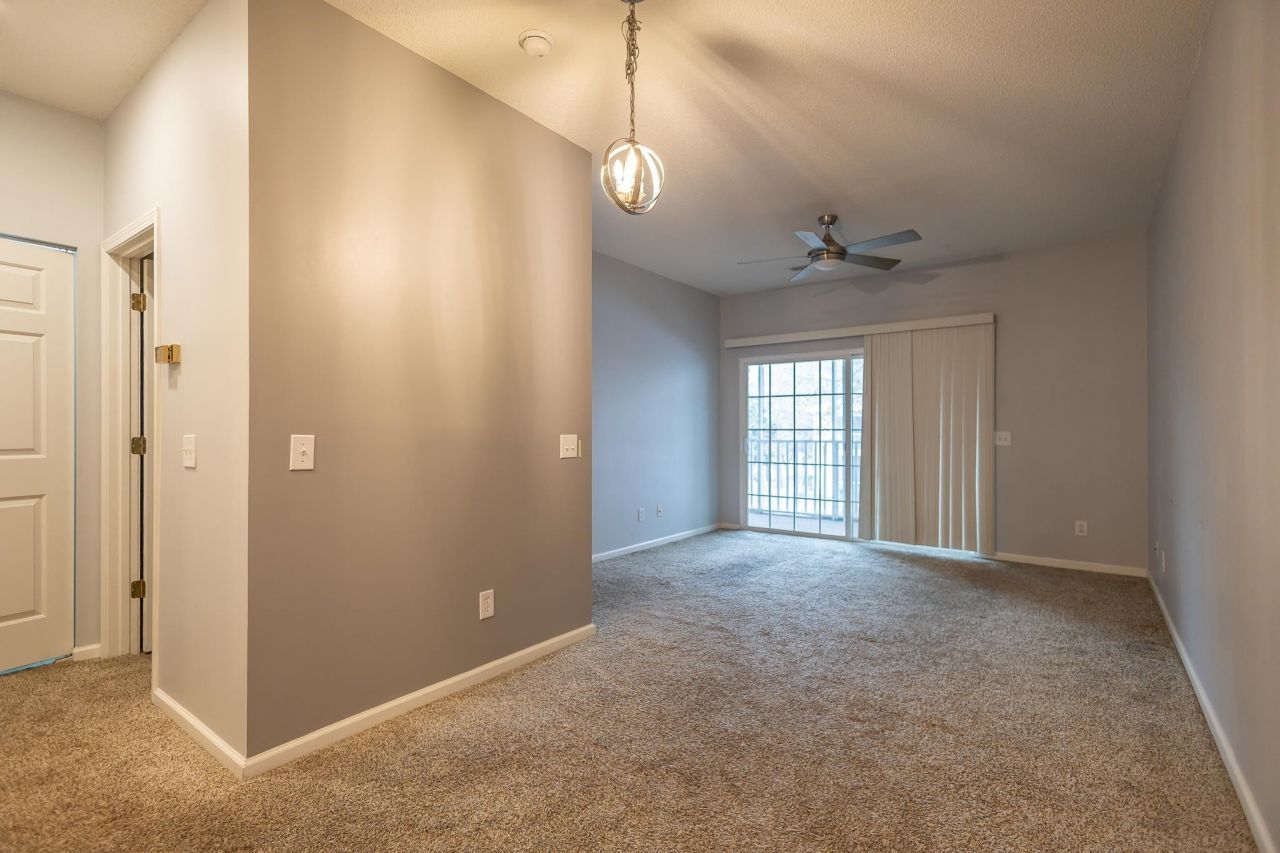 5209 Sweetwater Blvd. Photo 8