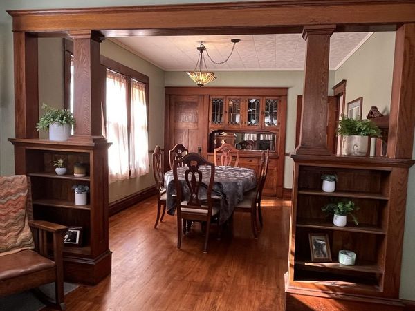 303 N Lincoln Ave, Graettinger, IA 51342