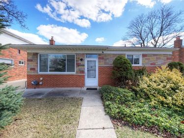 32623 Joy Road, Westland, MI 48185