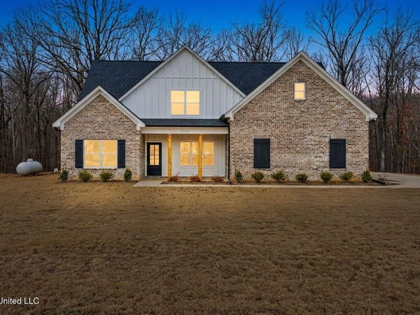 2737 Highwoods Drive, Byhalia, MS 38611