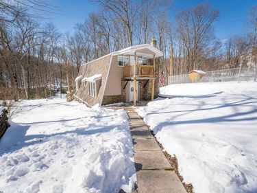163 Sandy Acres Drive, Bruceton Mills, WV 26525