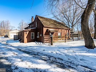 121 W BOOT ROAD, WEST CHESTER, PA 19380