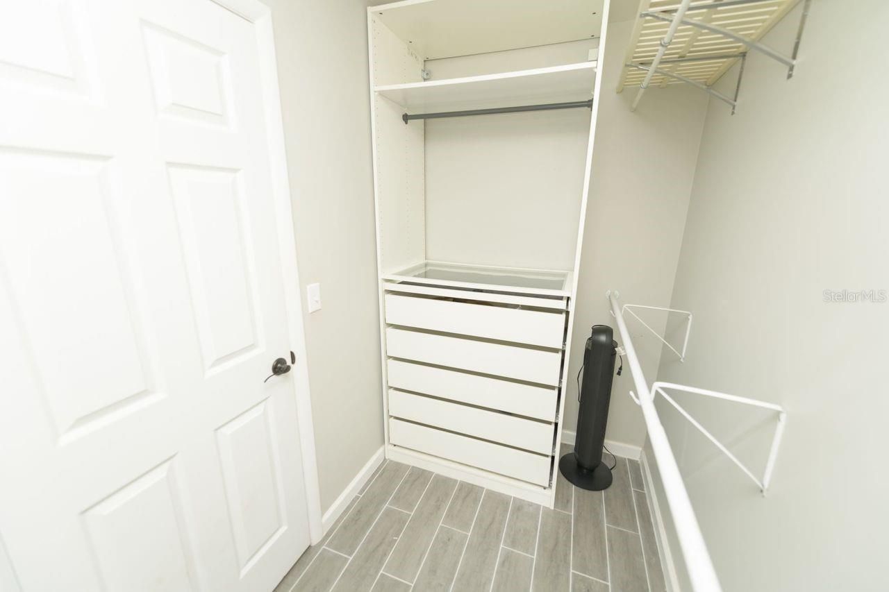 1472 47th Avenue Ne, Saint Petersburg, FL 33703 Photo