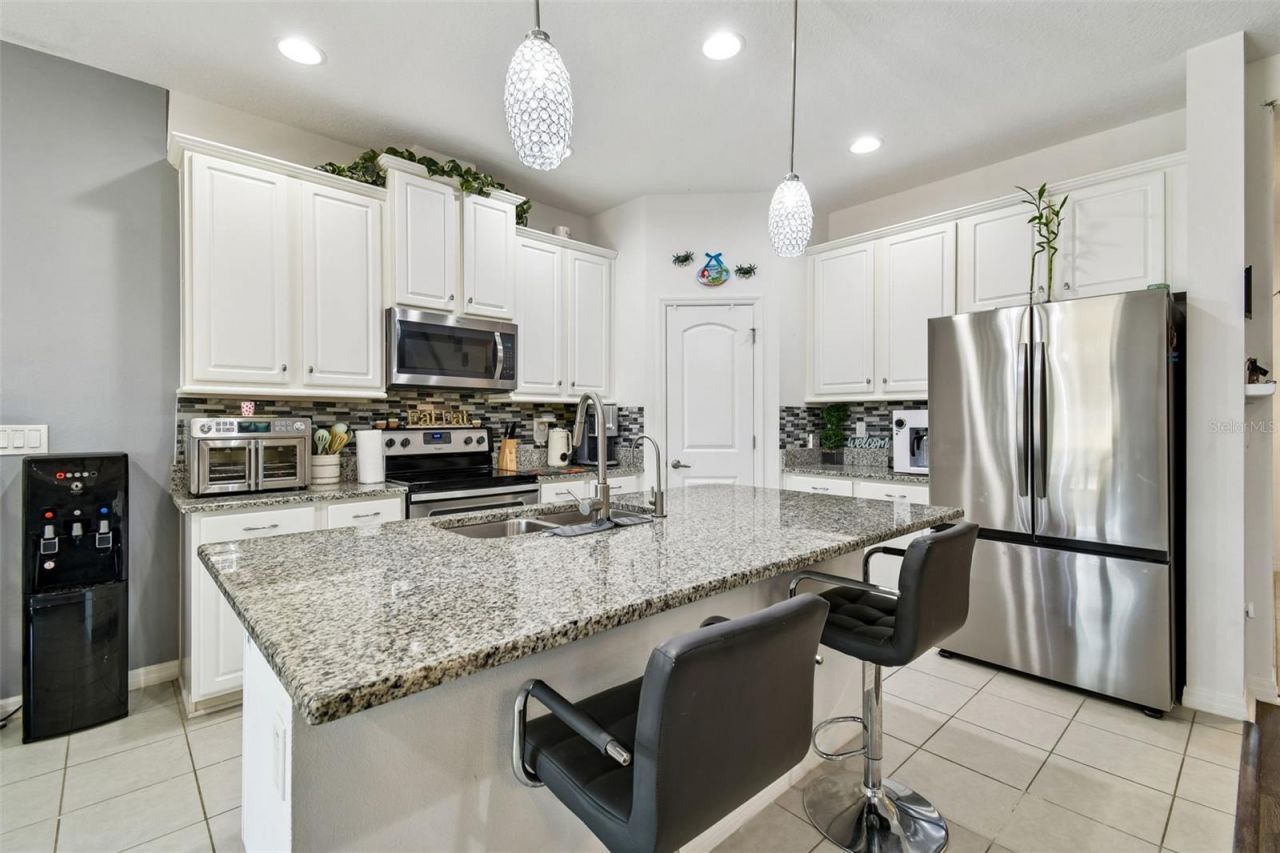 12112 Ledbury Commons Drive, Gibsonton, FL 33534 Photo