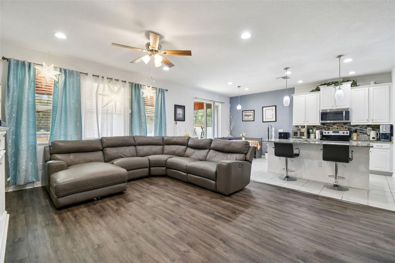 12112 Ledbury Commons Drive, Gibsonton, FL 33534 Photo