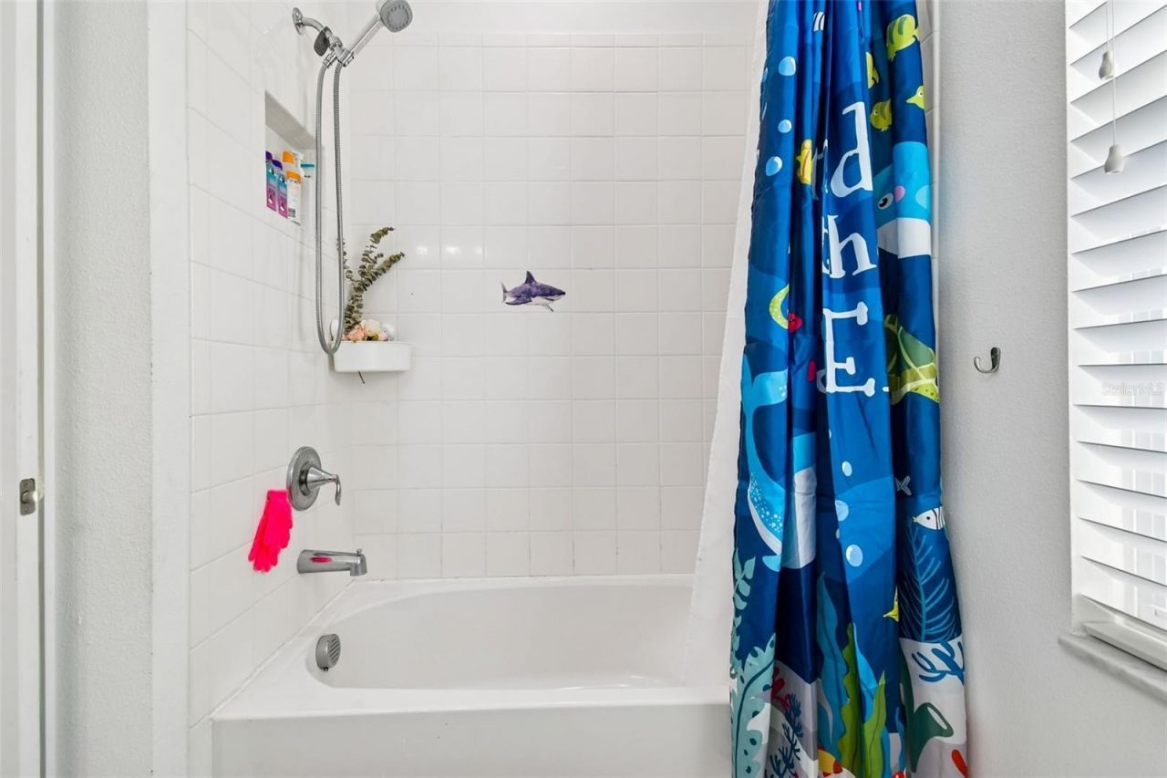 12112 Ledbury Commons Drive, Gibsonton, FL 33534 Photo