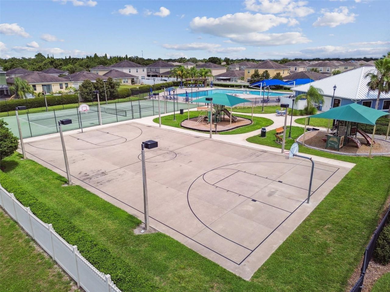 12112 Ledbury Commons Drive, Gibsonton, FL 33534 Photo