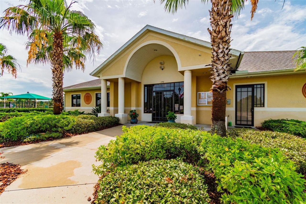 12112 Ledbury Commons Drive, Gibsonton, FL 33534 Photo