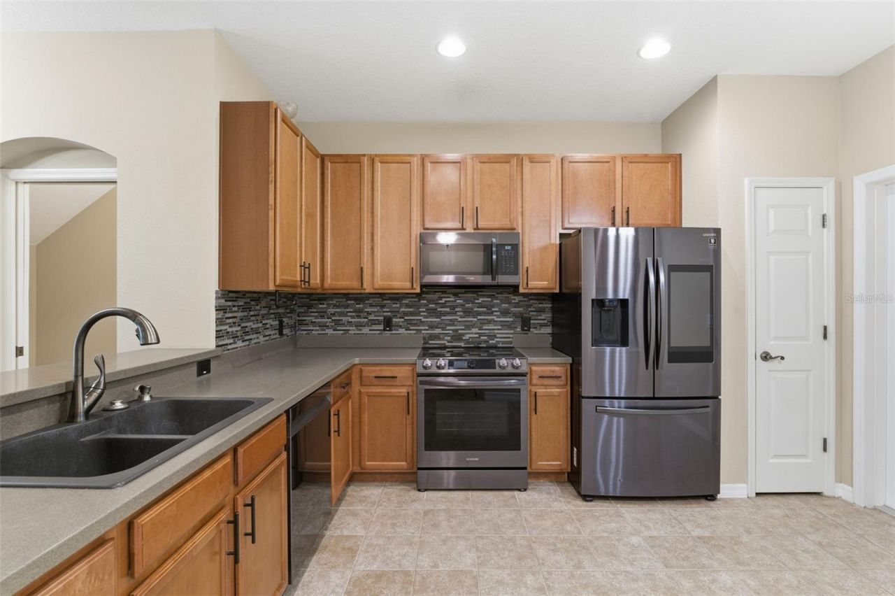 11840 13th Way N, Saint Petersburg, FL 33716 Photo