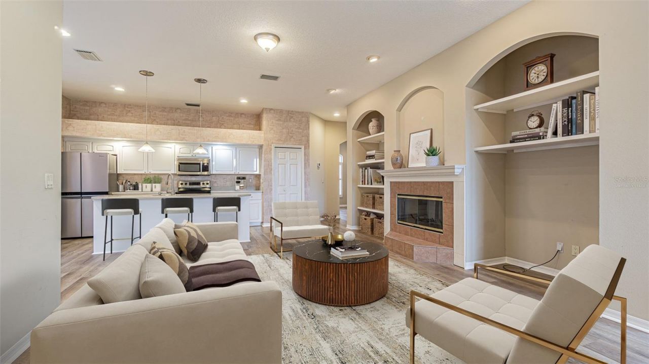 12124 94th Way, Largo, FL 33773 Photo