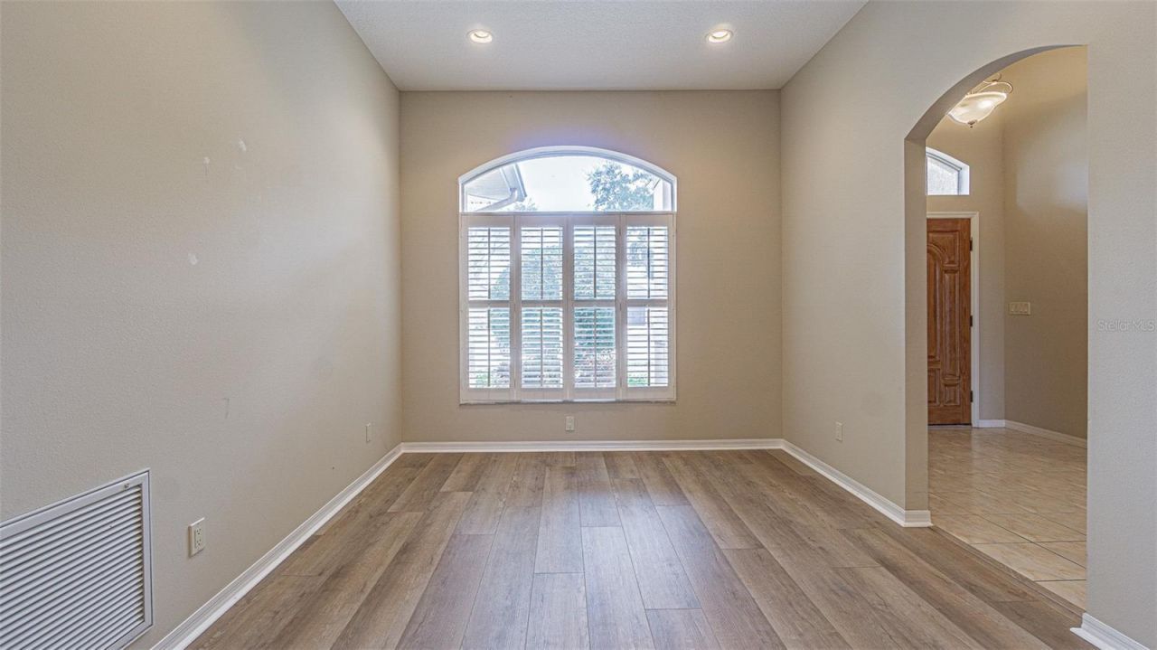 12124 94th Way, Largo, FL 33773 Photo