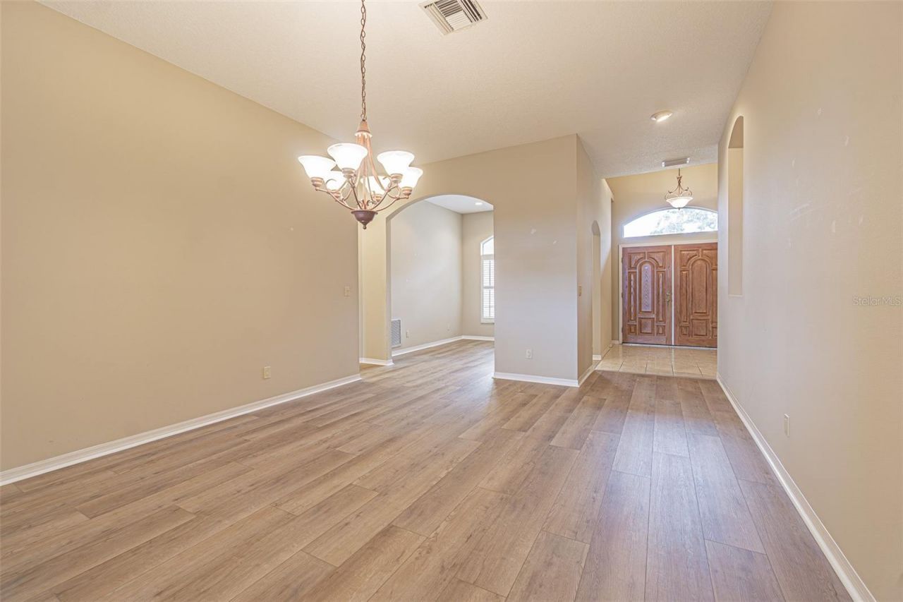 12124 94th Way, Largo, FL 33773 Photo