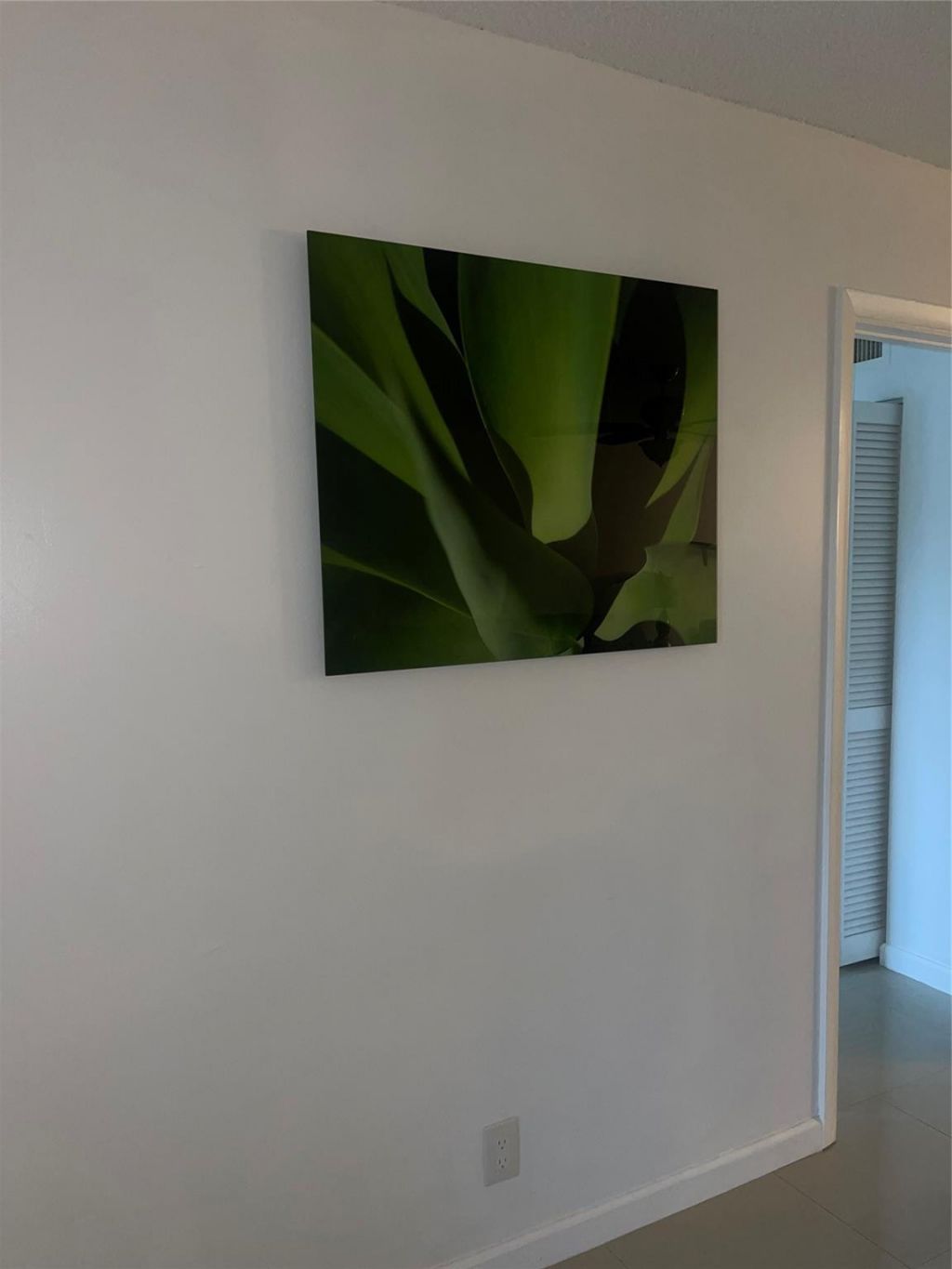 6300 S Falls Circle Drive, Unit 412, Lauderhill, FL 33319 Photo