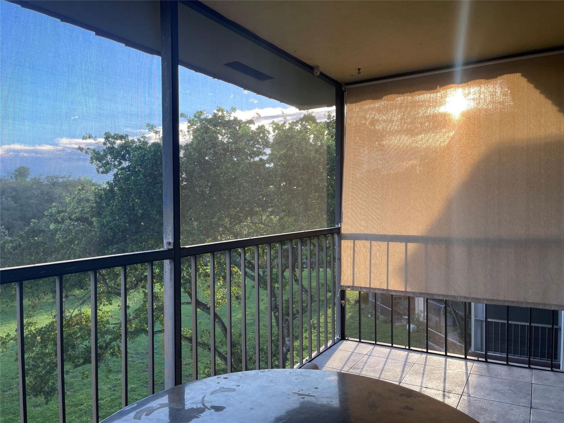 6300 S Falls Circle Drive, Unit 412, Lauderhill, FL 33319 Photo