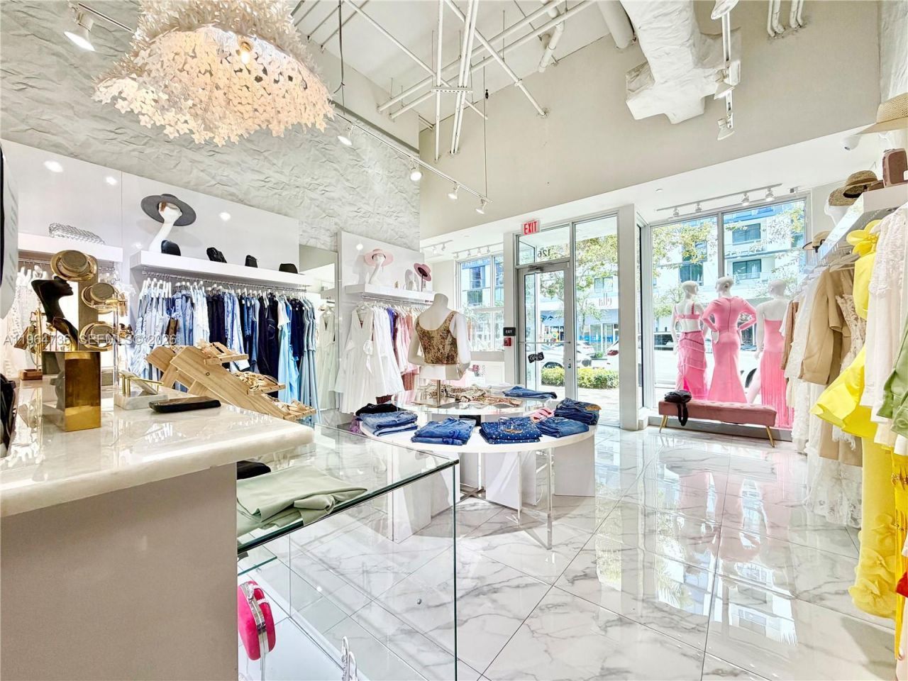 3530 NW 83 , Doral, FL 33122 Photo