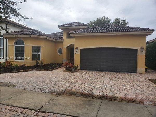 1821 SE 14th Cir , Homestead, FL 33035