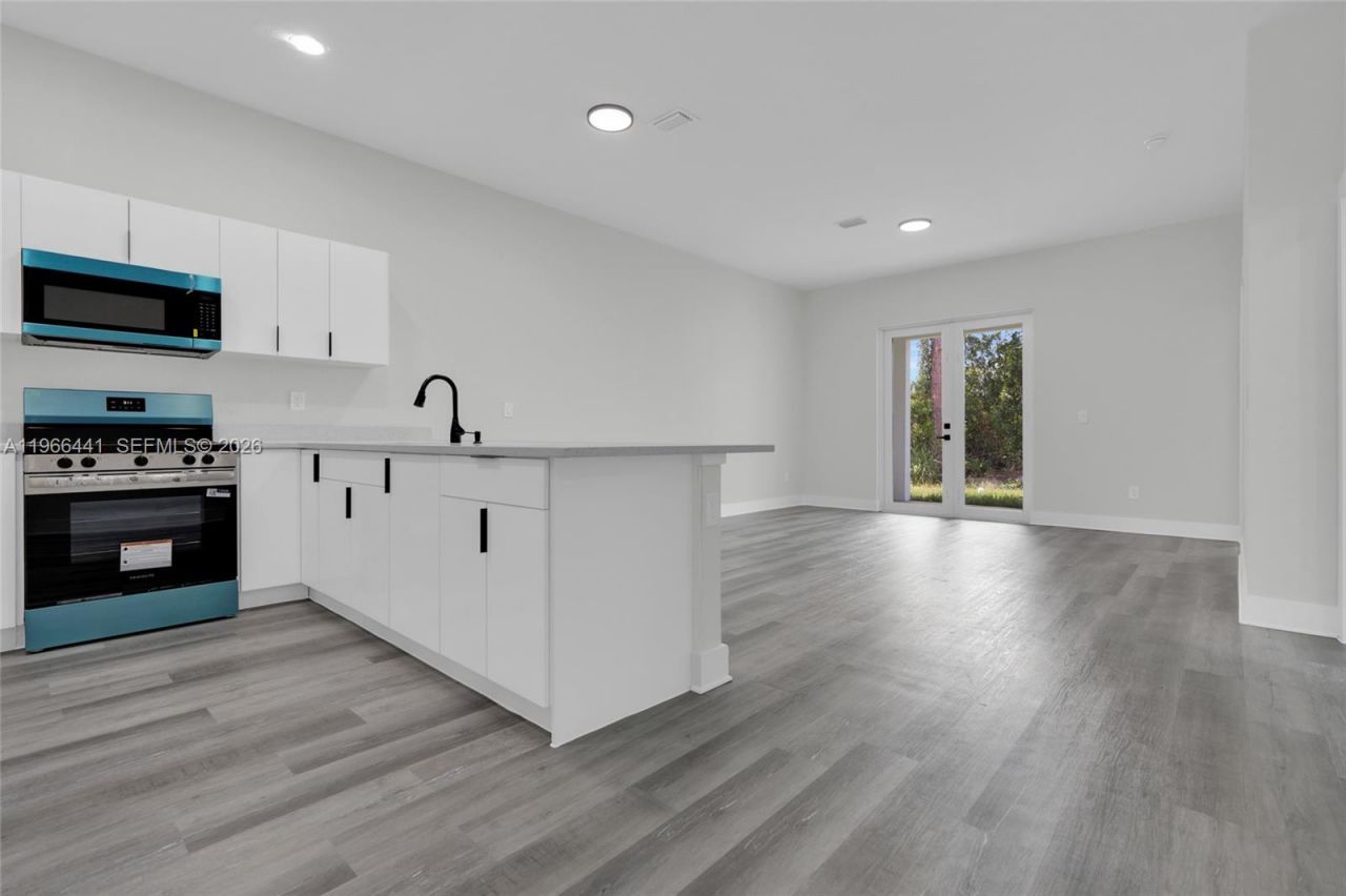 216 S Homer St , Lehigh Acres, FL 33971 Photo