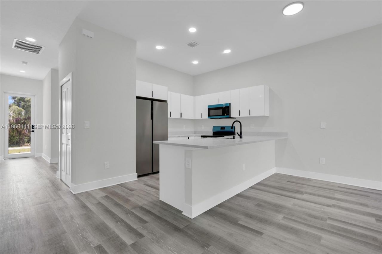 216 S Homer St , Lehigh Acres, FL 33971 Photo