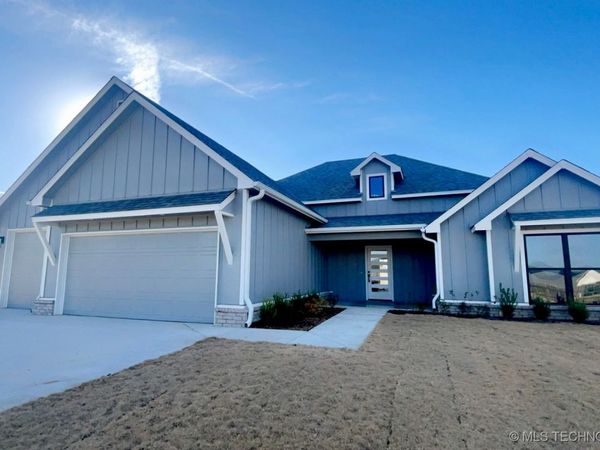 5513 E 140th Street N, Collinsville, OK 74021