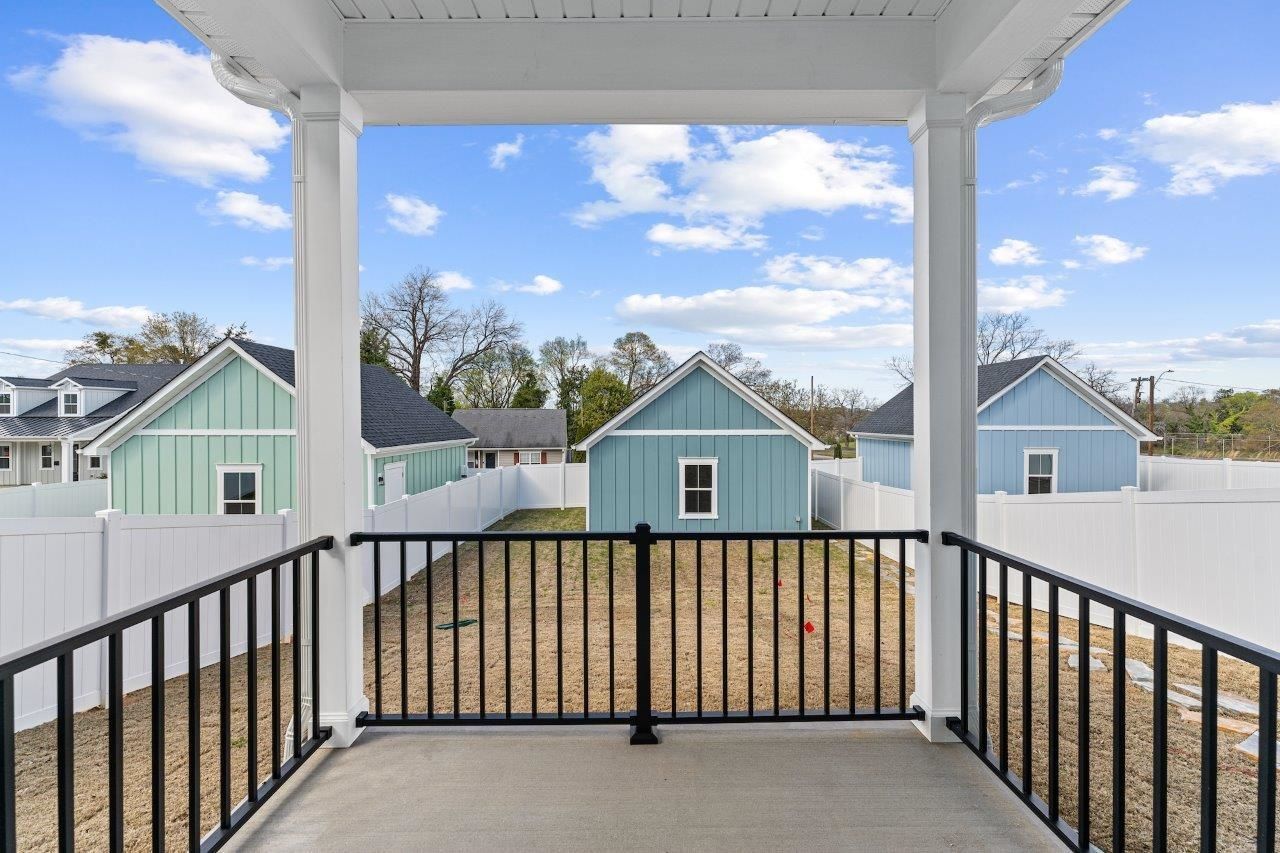 69 Madison Dr. Photo 27