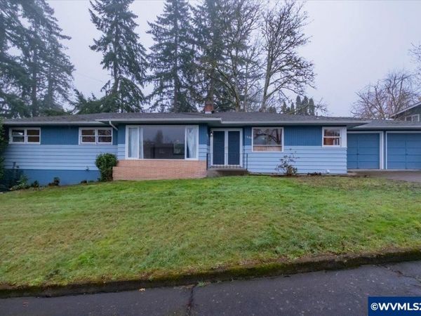 1320 Arrow St NW, Salem, OR 97304