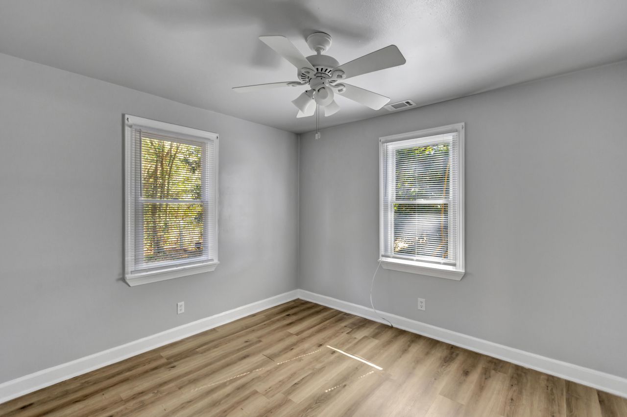 848 Savage Road Photo 11