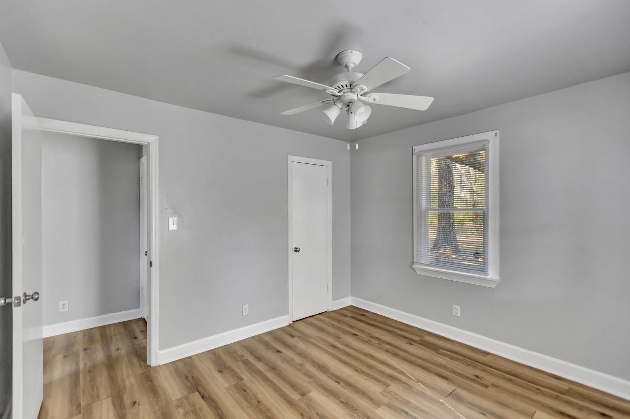 848 Savage Road Photo 12