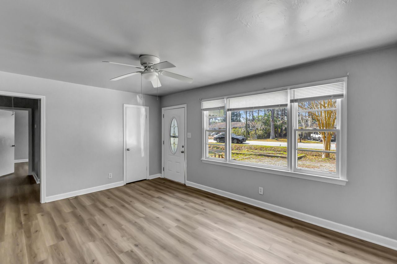 848 Savage Road Photo 6