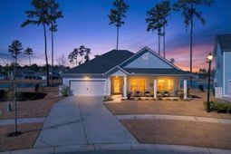 720 Newbury Street photo 4