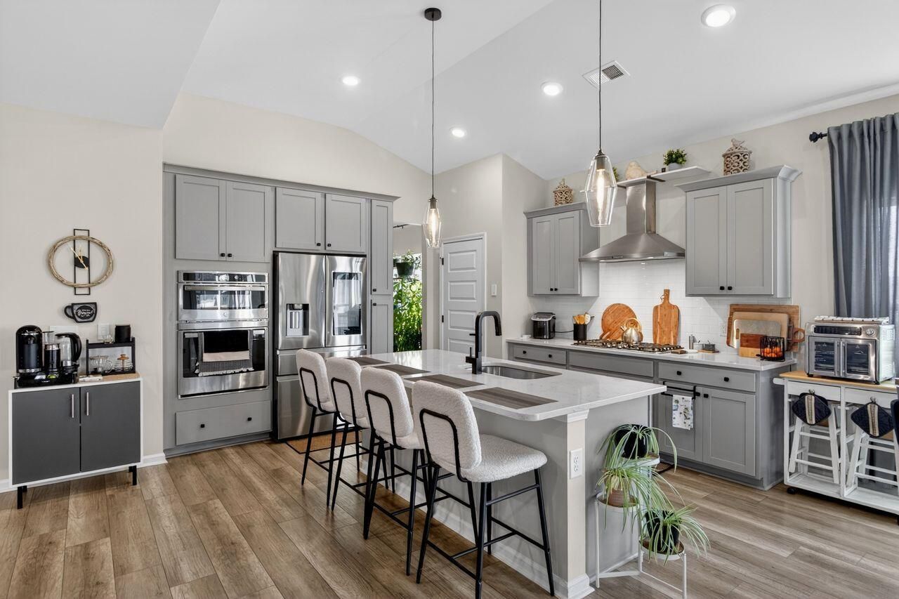 720 Newbury Street Photo 21