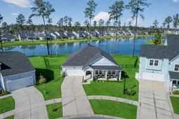 720 Newbury Street photo 4