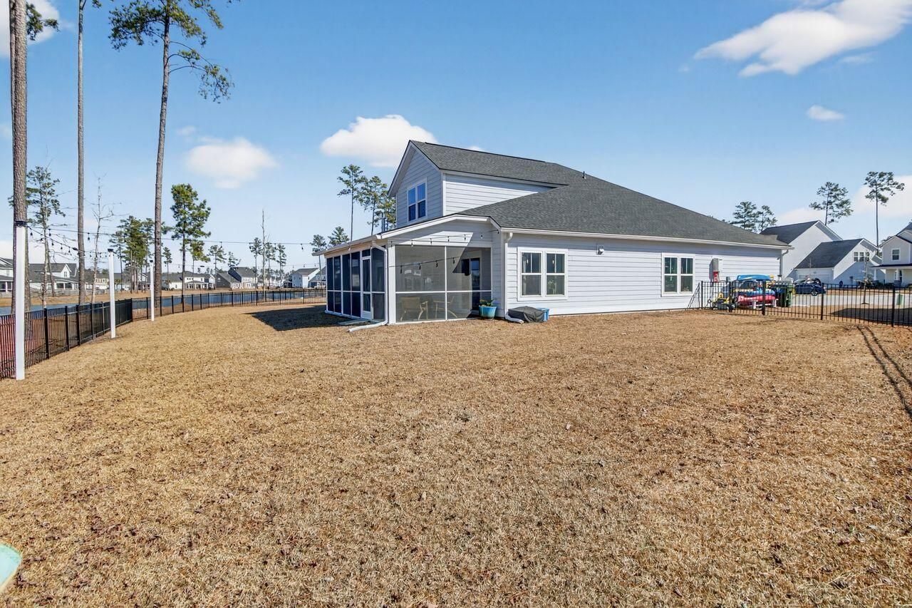 720 Newbury Street Photo 50