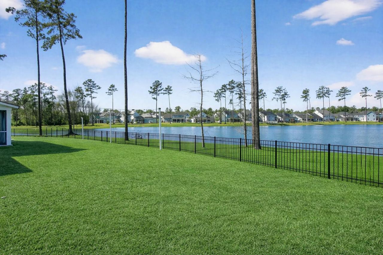 720 Newbury Street Photo 54