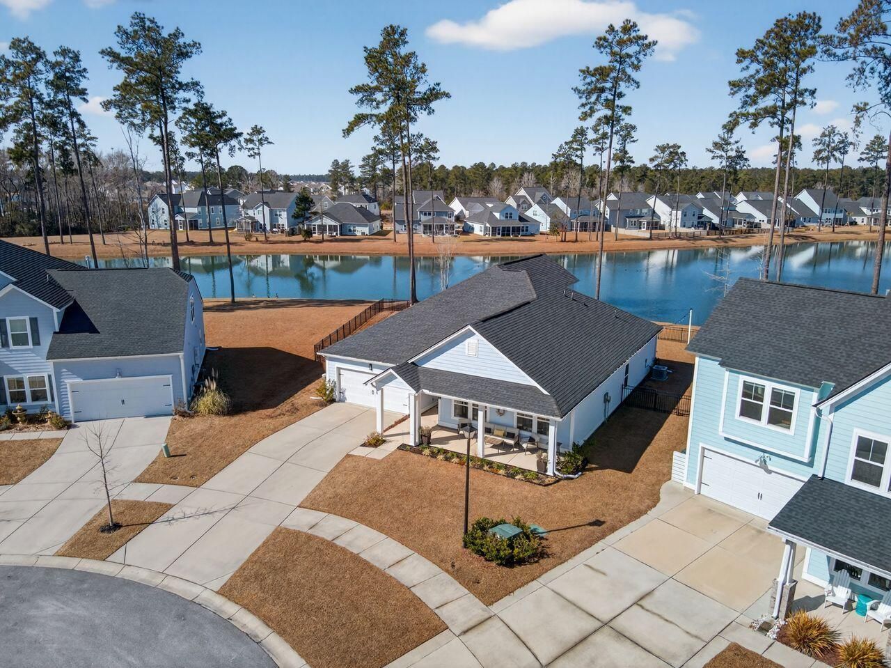 720 Newbury Street Photo 55