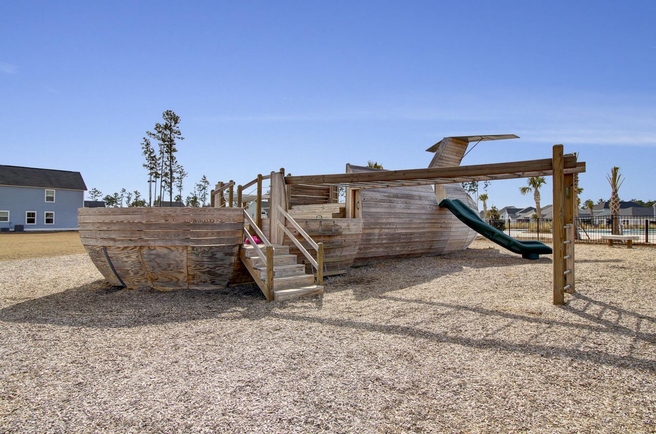 720 Newbury Street Photo 57