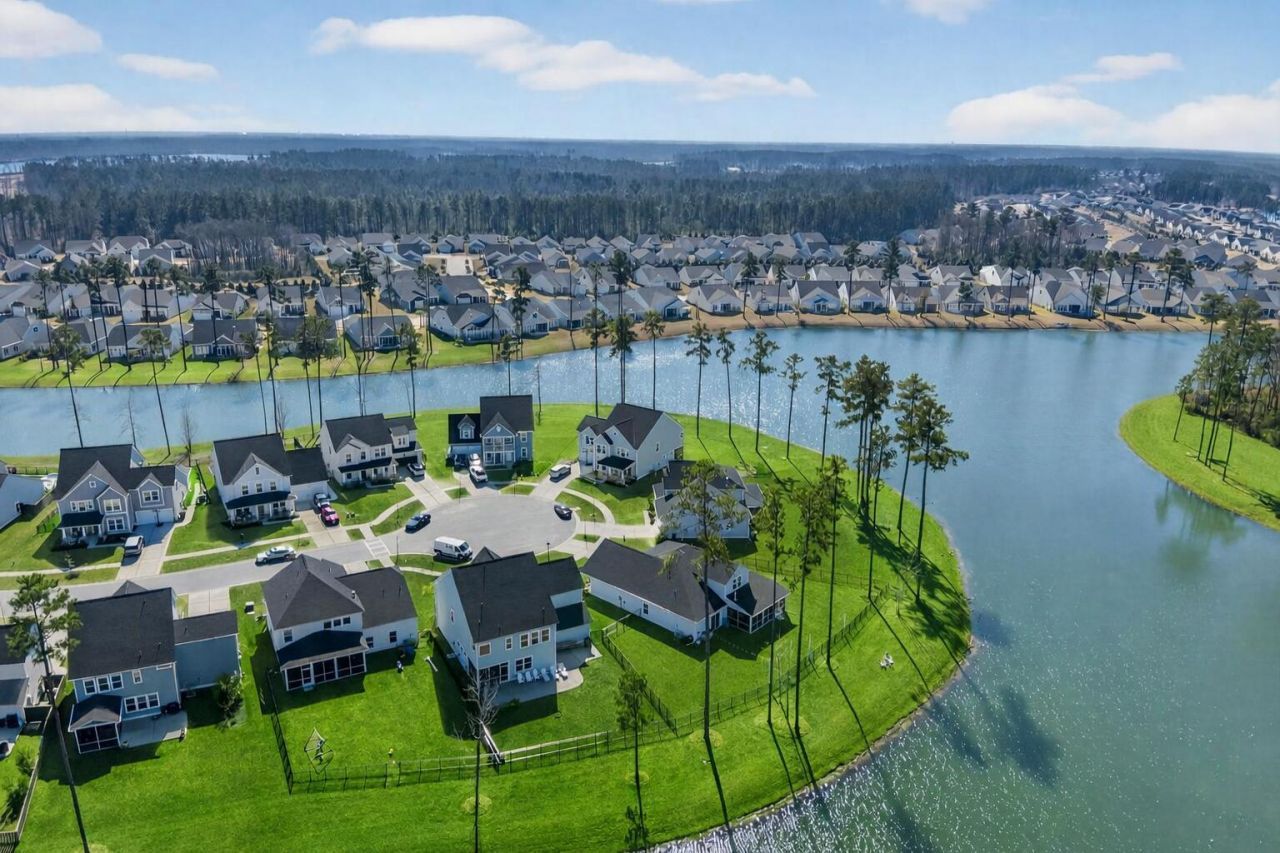 720 Newbury Street Photo 68